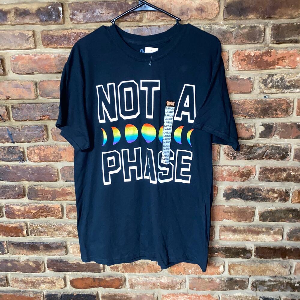 New Spencer's Black Graphic Not A Phase LGBTQ T-Shirt Unisex Adult Size Large